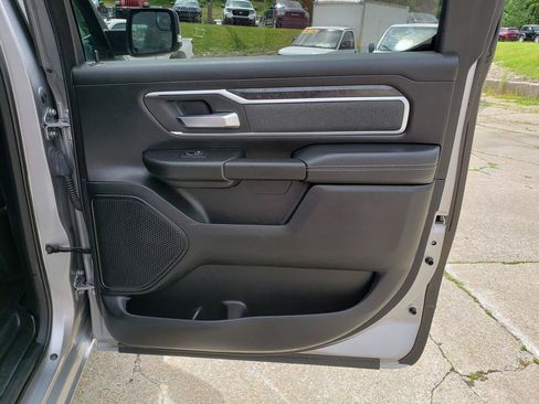 Used 2020 RAM 1500 Big Horn AWD/4WD image 20