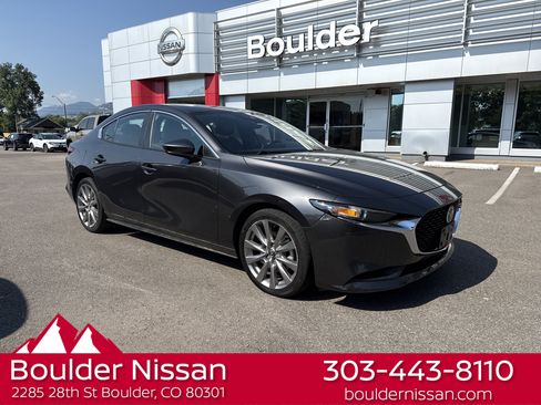 Used 2021 MAZDA MAZDA3 s AWD/4WD image 1