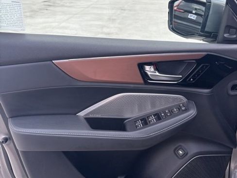 Used 2022 Acura MDX SH-AWD w/ Technology Package image 14