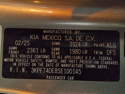 Used 2025 Kia K4 FWD image 33