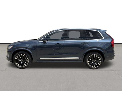 Used 2026 Volvo XC90 B5 Plus w/ Protection Package Premier AWD/4WD image 8