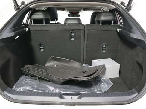 Certified 2026 MAZDA CX-30 AWD 2.5 S w/ Premium Package image 19