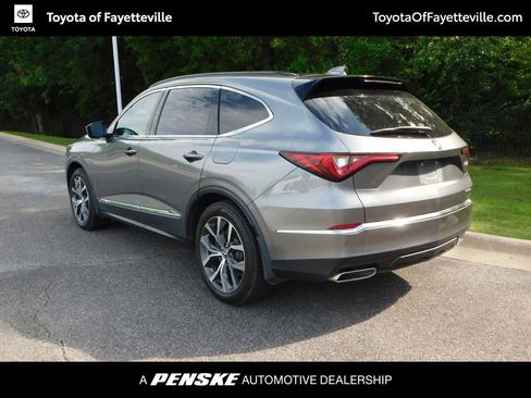 Used 2023 Acura MDX SH-AWD w/ Technology Package image 3