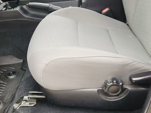 Used 2022 Toyota Tacoma SR w/ SR Convenience Package RWD image 18