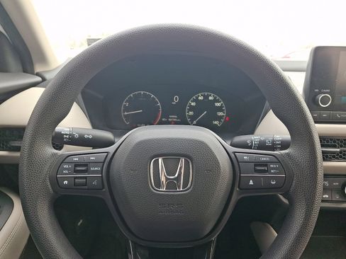 Used 2023 Honda HR-V LX image 18