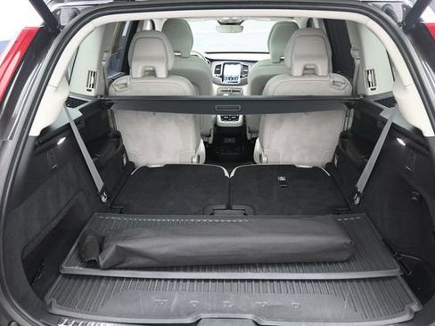 Used 2023 Volvo XC90 B6 Ultimate w/ Protection Package Premier AWD/4WD image 27