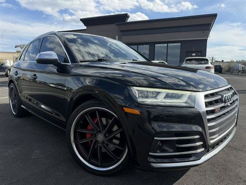 Used 2018 Audi SQ5 Prestige w/ Prestige Package AWD/4WD image 4
