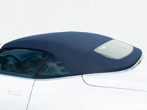 Used 2025 Aston Martin DB12 Convertible RWD image 39