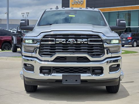 Used 2026 RAM 3500 Tradesman AWD/4WD image 6