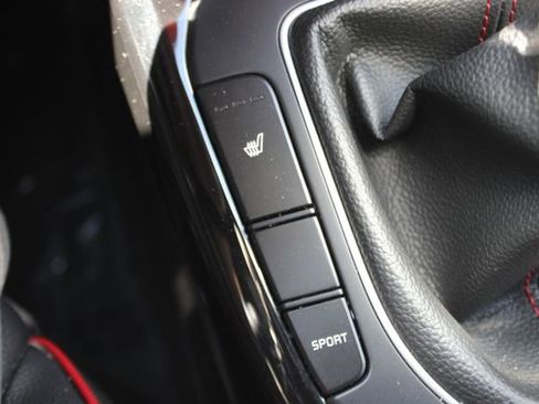 Certified 2023 Kia Forte GT FWD image 12