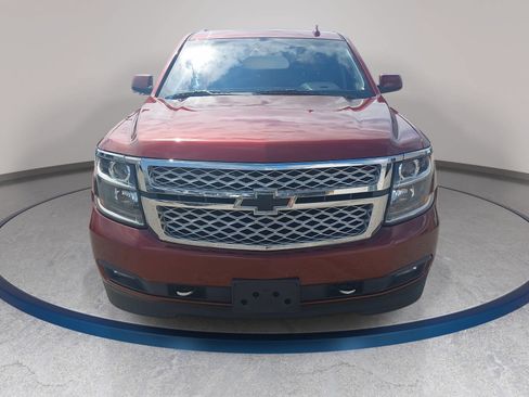 Used 2018 Chevrolet Tahoe LT w/ LT Signature Package AWD/4WD image 2