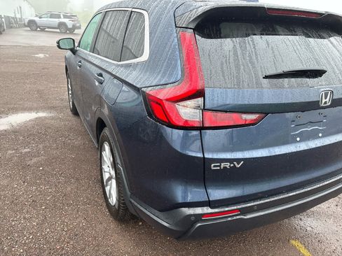 Used 2023 Honda CR-V EX-L image 12