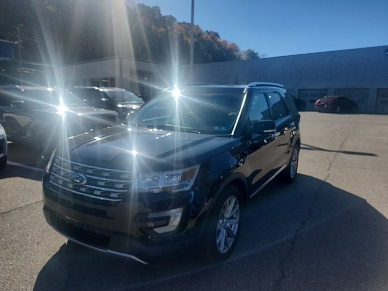 Used 2016 Ford Explorer Limited AWD/4WD image 3