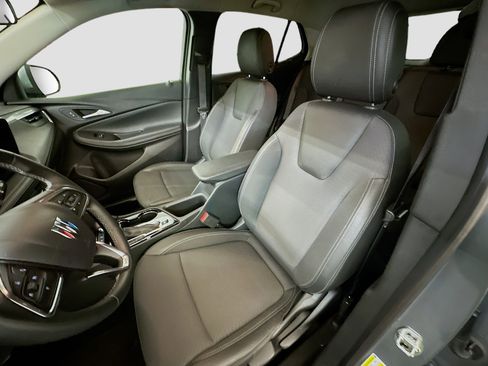 Used 2025 Buick Encore GX Preferred image 13