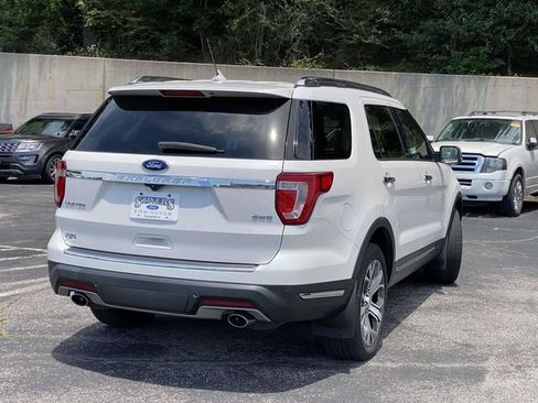 Used 2019 Ford Explorer Limited w/ Limited Luxury Package AWD/4WD image 5