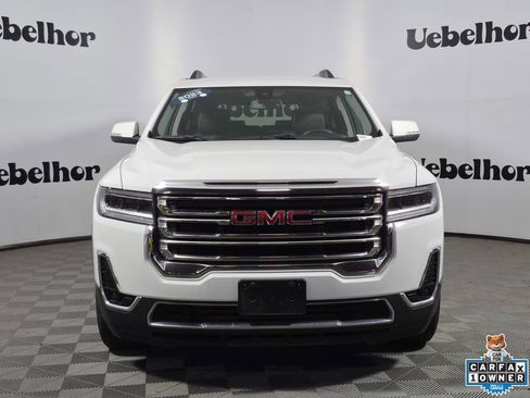 Used 2023 GMC Acadia SLT FWD image 3