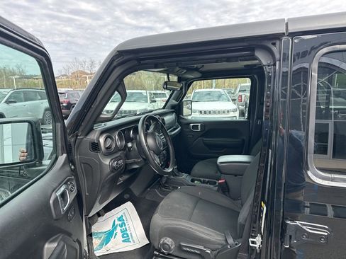Used 2022 Jeep Wrangler Unlimited Sport image 7