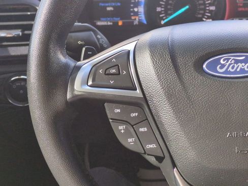 Used 2018 Ford Fusion SE w/ Equipment Group 201A image 23