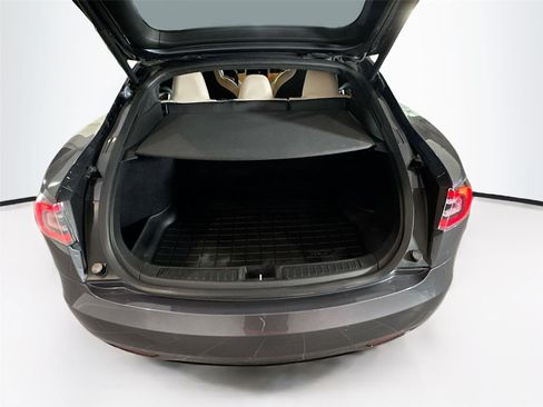 Used 2019 Tesla Model S 75D AWD/4WD image 16