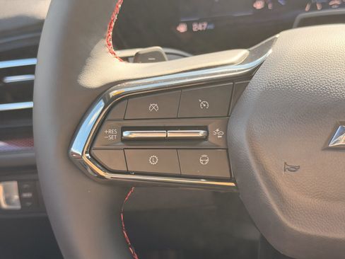 Used 2024 Chevrolet Traverse RS w/ LPO, Floor Liner Package FWD image 19