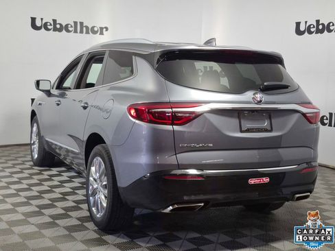 Used 2020 Buick Enclave Premium w/ Sun and Sites Package FWD image 5
