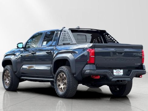New 2025 Toyota Tacoma Trailhunter image 5