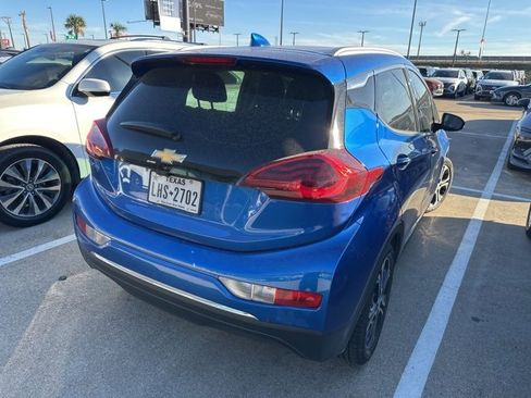 Used 2019 Chevrolet Bolt Premier w/ Infotainment Package image 9