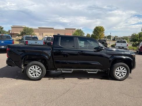 Used 2024 Toyota Tacoma SR5 RWD image 9