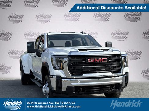 New 2026 GMC Sierra 3500 Pro image 1