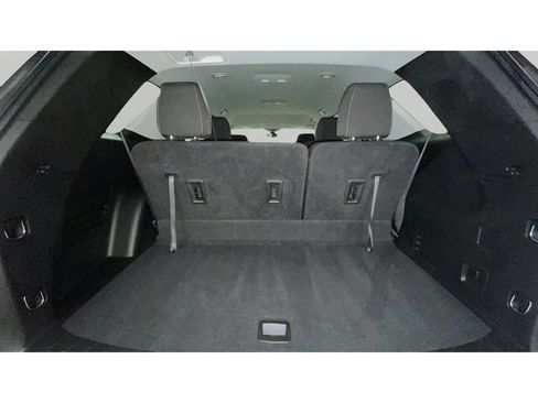 Used 2021 Chevrolet Traverse LT AWD/4WD image 17