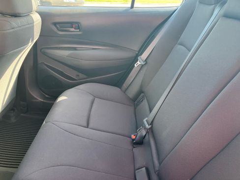 Used 2026 Toyota Corolla LE FWD image 31