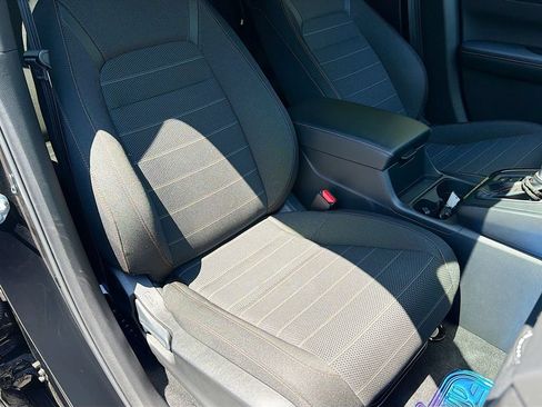 Used 2025 Honda CR-V Sport image 23