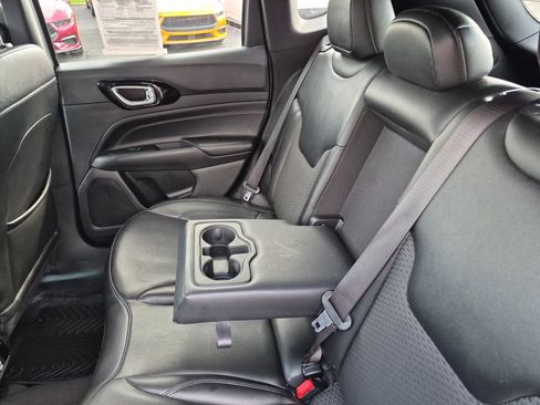 Used 2022 Jeep Compass Altitude image 14