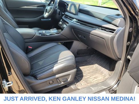 Used 2023 INFINITI QX60 Luxe w/ Performance Audio Package AWD/4WD image 25