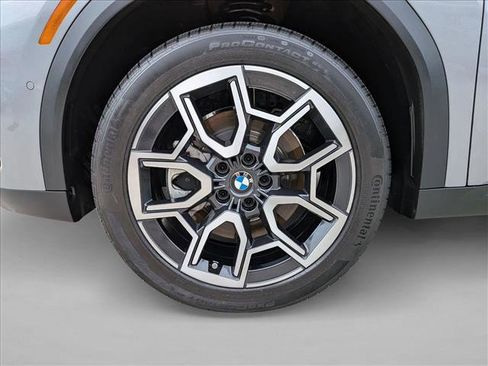 Used 2026 BMW X2 xDrive28i AWD/4WD image 10