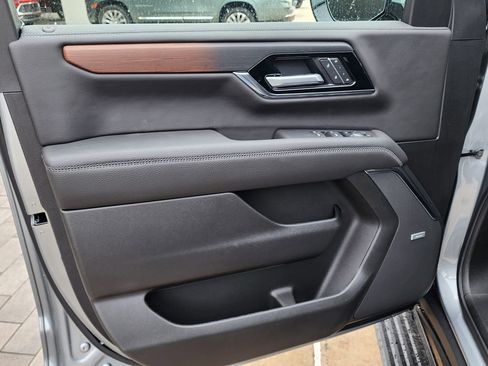 New 2026 GMC Yukon Denali AWD/4WD image 12