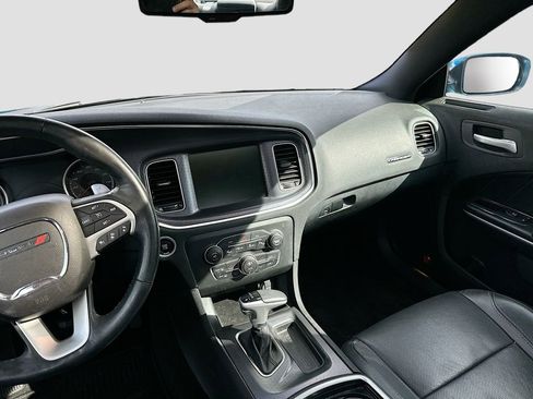 Used 2016 Dodge Charger R/T w/ Premium Group image 27