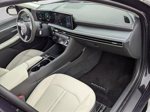 Certified 2025 Hyundai Sonata SEL image 20