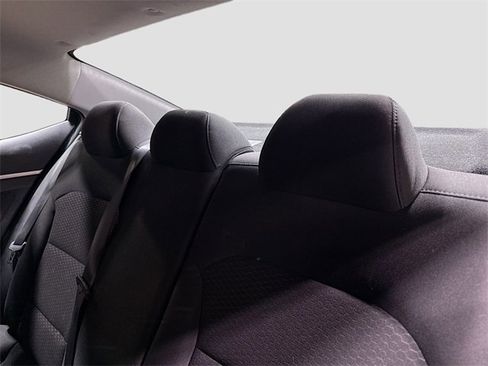 Used 2019 Hyundai Elantra SE w/ Cargo Package image 21
