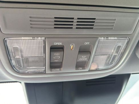 Used 2021 Honda CR-V EX image 21