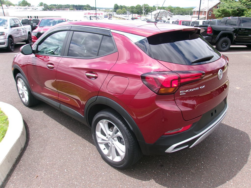 Used 2023 Buick Encore GX Preferred w/ Cold Weather Comfort Package AWD/4WD image 4