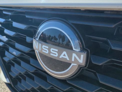 Used 2024 Nissan Altima 2.5 SR image 13