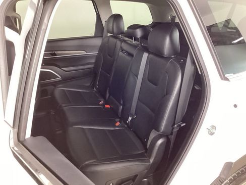 Used 2022 Kia Telluride EX AWD/4WD image 33