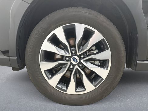 Used 2024 Subaru Outback Limited AWD/4WD image 27