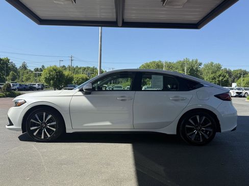 Used 2023 Honda Civic EX-L image 8
