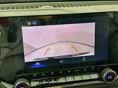 Used 2026 Chevrolet Colorado ZR2 AWD/4WD image 15