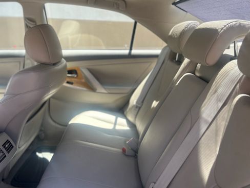 Used 2007 Toyota Camry XLE FWD image 12