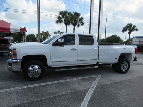 Used 2019 Chevrolet Silverado 3500 LTZ w/ Duramax Plus Package AWD/4WD image 2