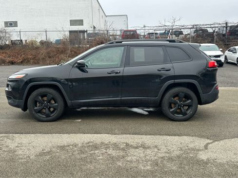 Used 2018 Jeep Cherokee Limited w/ High Altitude Package image 4
