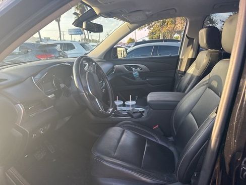 Used 2020 Chevrolet Traverse RS image 6